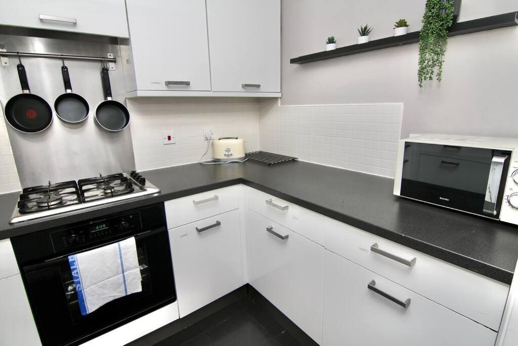 Daimler House - Cosy Home Near Coventry City Centre Exterior foto